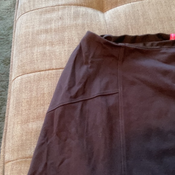 Ruby Ribbon Skirt - Picture 3 of 9